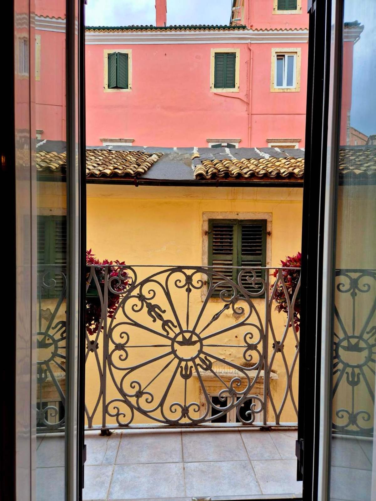 Historico Apartment, Corfu Old Town Экстерьер фото